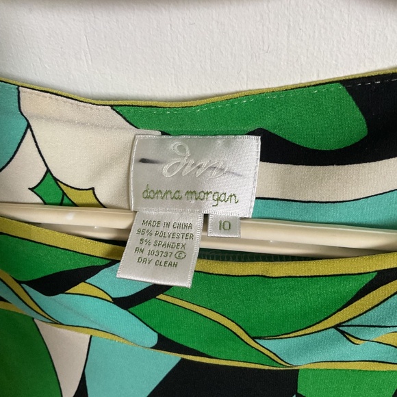 Donna. Organ Abstract Jersey Knit Dress - Picture 4 of 6